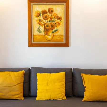 Casa 5 Flores بيت للعطل